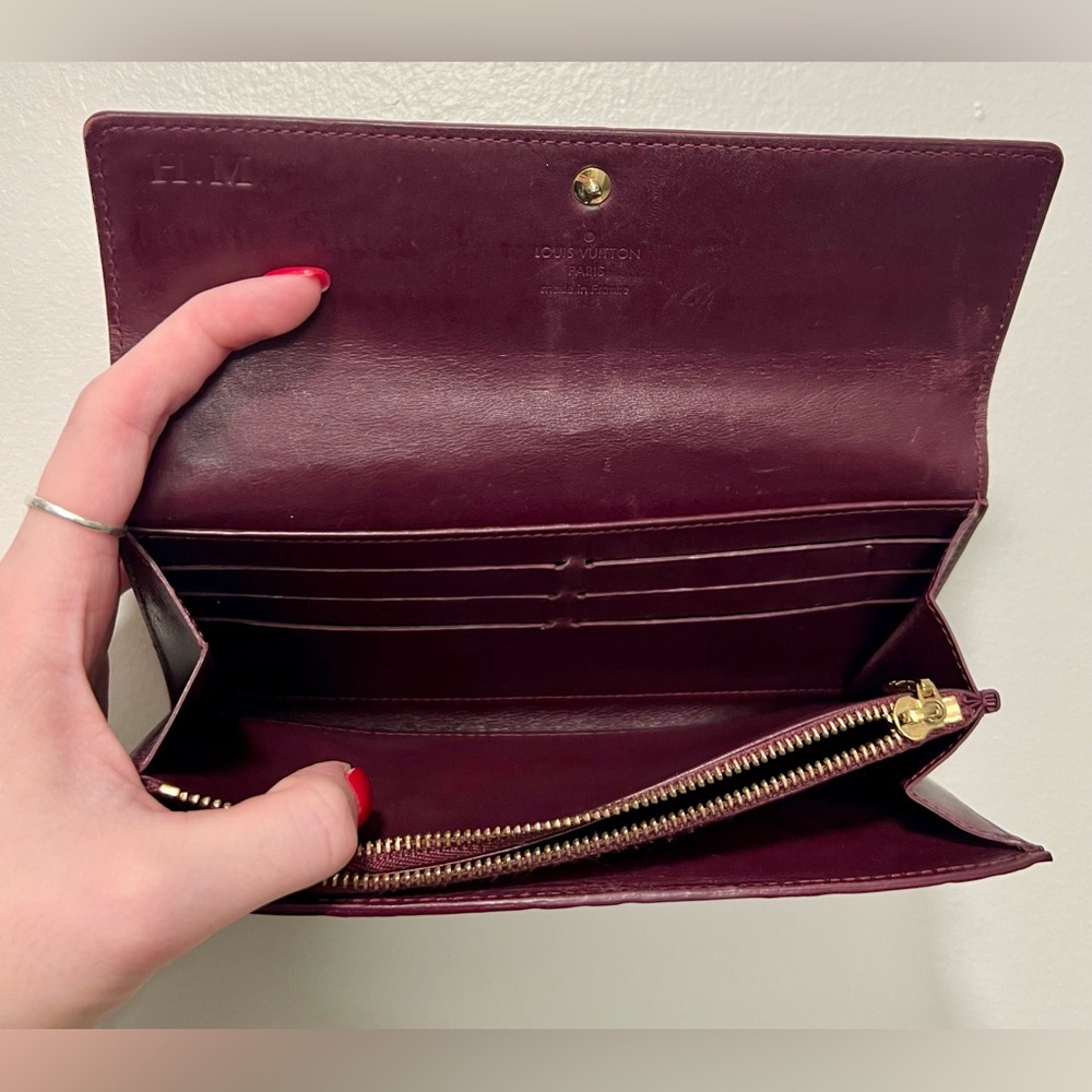 LV Vernis Wallet | Burgundy - Picture 11 of 15